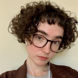 Фотография репетитора Тишкова Аглая Артемовна