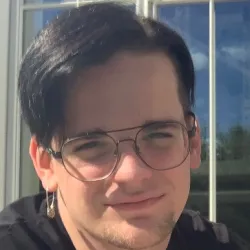 Фотография репетитора Извеков Александр Игоревич