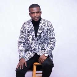 Фотография репетитора Агуда Мауко Альфонс 