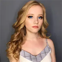 Фотография репетитора Кабанова Анастасия Ивановна