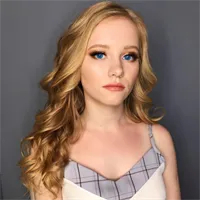 Фотография репетитора Кабанова Анастасия Ивановна