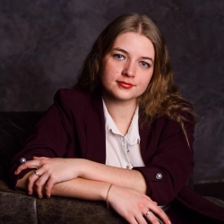 Фотография репетитора Тукмачева Юлия Глебовна