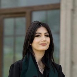 Фотография репетитора Рзаева Рена Мусвиговна