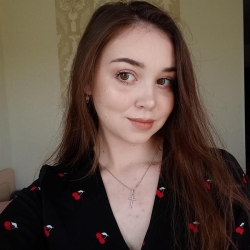 Фотография репетитора Зуева Алина Алексеевна