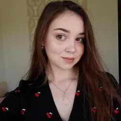 Фотография репетитора Зуева Алина Алексеевна