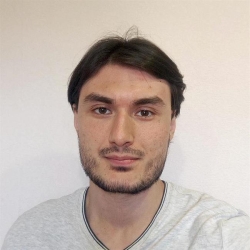 Фотография репетитора Акбашев Роберт Альбертович