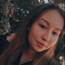 Фотография репетитора Исаева Эльвина Николаевна