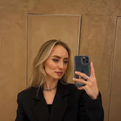 Фотография репетитора Гордеева Анастасия Вадимовна