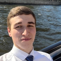 Фотография репетитора Захаров Петр Юрьевич