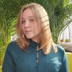 Фотография репетитора Крашенинникова Анастасия Юрьевна