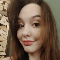 Фотография репетитора Резанова Алина Евгеньевна