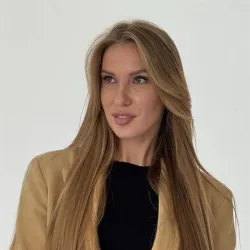 Фотография репетитора Никонова Алина Сергеевна