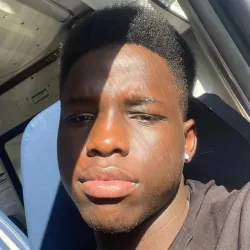 Фотография репетитора Ониенето Камбири Оскар 