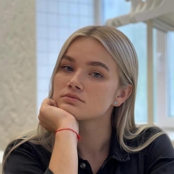 Фотография репетитора Степашова Анна Андреевна