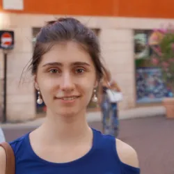 Фотография репетитора Григорян Луиза Хачатуровна