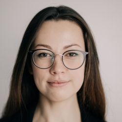 Фотография репетитора Смаилова Элина Айдеровна