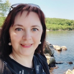 Фотография репетитора Ломакина Юлия Анатольевна