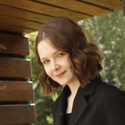 Фотография репетитора Мартынова Дарья Александровна