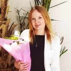 Фотография репетитора Зорина Юлия Владимировна