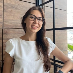 Фотография репетитора Савватеева Александра Алексеевна