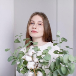 Фотография репетитора Горшкова Карина Сергеевна