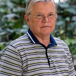 Фотография репетитора Гуц Александр Константинович