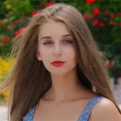 Фотография репетитора Буданова Полина Евгеньевна