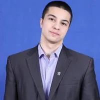 Фотография репетитора Бурмистров Денис Фадельевич