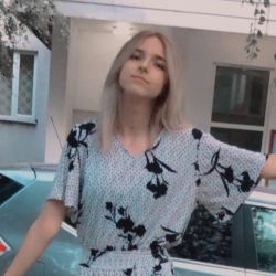 Фотография репетитора Алексеева Дарья Александровна