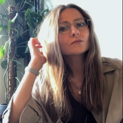 Фотография репетитора Смирнова Евгения Петровна