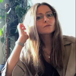 Фотография репетитора Смирнова Евгения Петровна