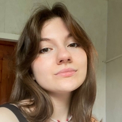 Фотография репетитора Новикова Полина Витальевна