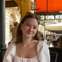 Фотография репетитора Мишенина Дарья Ивановна