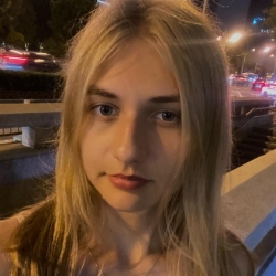 Фотография репетитора Нестерова Эвелина Андреевна