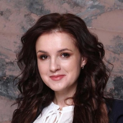 Фотография репетитора Селешкова Яна Юрьевна