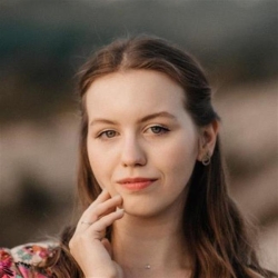 Фотография репетитора Агаева Дарья Александровна