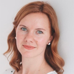 Фотография репетитора Базанова Дарья Андреевна