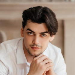 Фотография репетитора Костенко Станислав Юрьевич