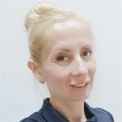 Фотография репетитора Комарова Елена Сергеевна