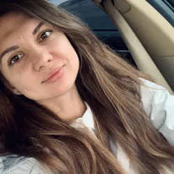 Фотография репетитора Елисеева Евгения Александровна