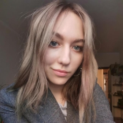 Фотография репетитора Минина Екатерина Андреевна