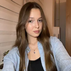 Фотография репетитора Тихонова Елизавета Олеговна