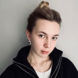 Фотография репетитора Медведева Анастасия Сергеевна