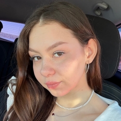 Фотография репетитора Горшкова Анастасия Михайловна