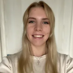 Фотография репетитора Аверьянова Анастасия Сергеевна