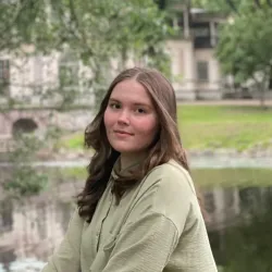 Фотография репетитора Василенко Полина Викторовна