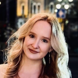 Фотография репетитора Игнатенко Дарья Алексеевна