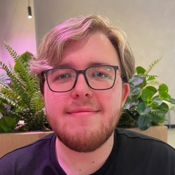 Фотография репетитора Кашеваров Данила Дмитриевич