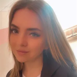 Фотография репетитора Ожегова Анастасия Сергеевна