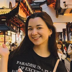 Фотография репетитора Черникова Арина Олеговна